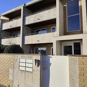 2-bedroom apartment on the ground floor, in Marinhas/Esposen