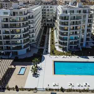Apartment 54m Private Beach Access green contract Immediate 