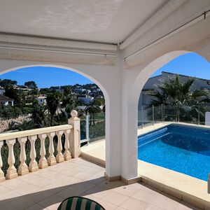 Villa with pool for sale in Benissa, 750m to the beach
