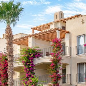 2BR Apartment with private garden 60sqm