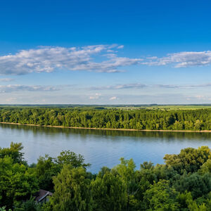 Panoramic Year-Round Home with Large Plot Near the Danube