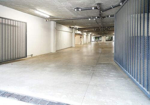 COMMON AREA GARAGE