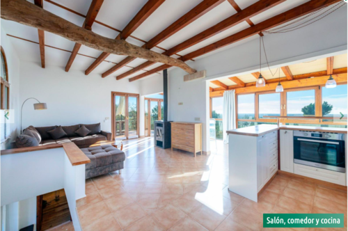 Open Plan Kitchen/Lounge