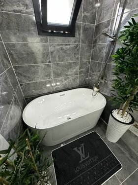 Ground floor bathroom