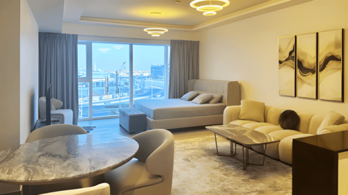 Me Do Re Studio, JLT