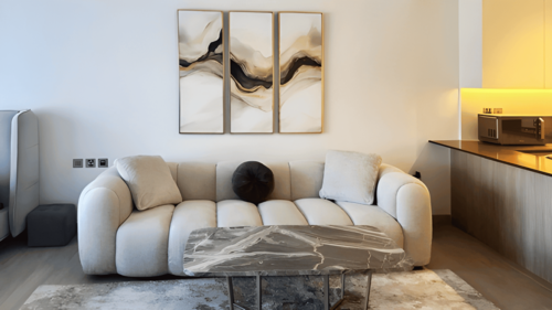 Me Do Re Studio, JLT