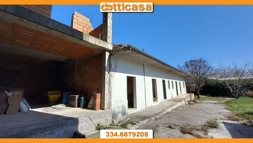 villa in its current stat