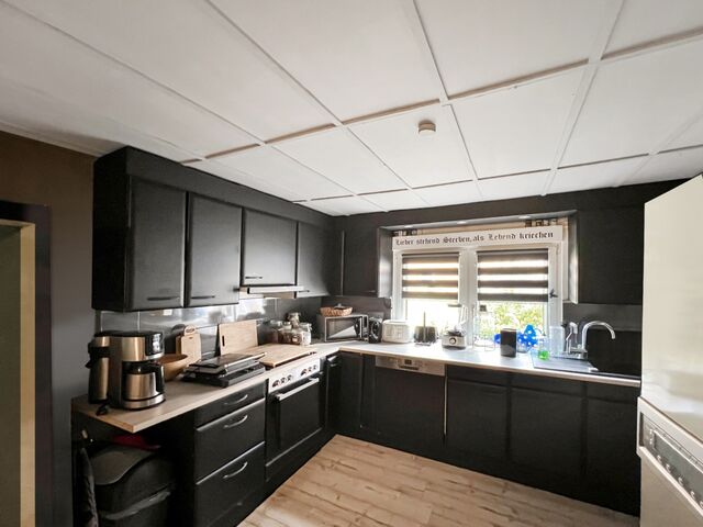 Kitchen (not included)