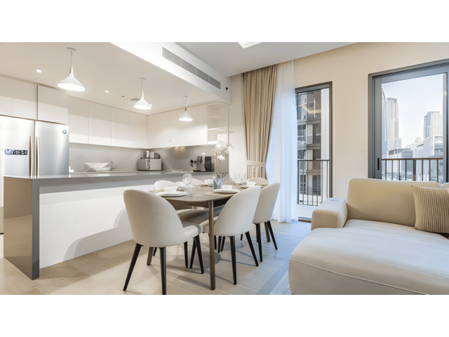 5,500,000 Dirhams Flat