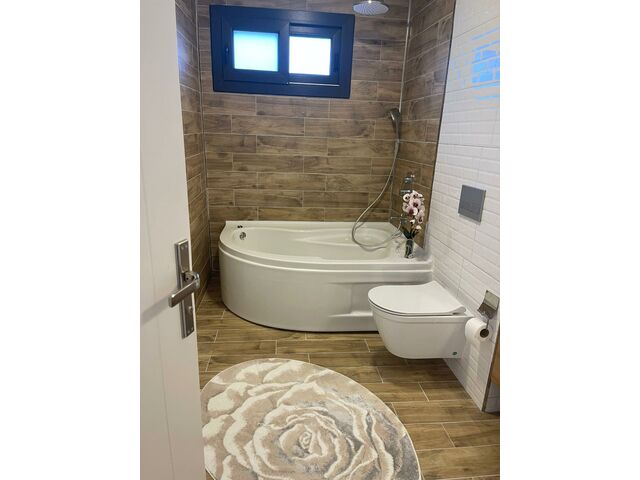 Bathroom 3rd floor room