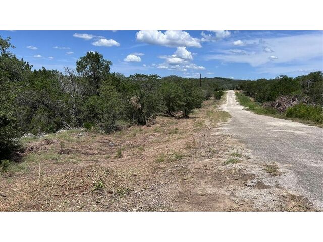 County Road 2475, Hondo, 