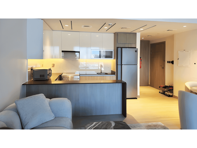 Me Do Re Studio, JLT