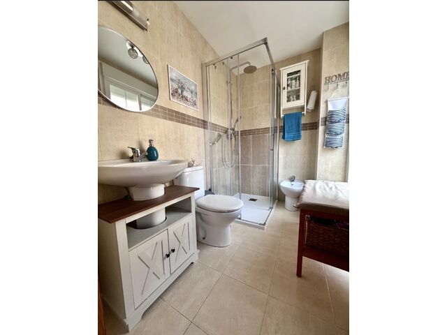 En Suite Bathroom 