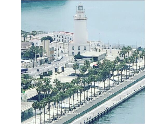 Malaga Lighthouse 