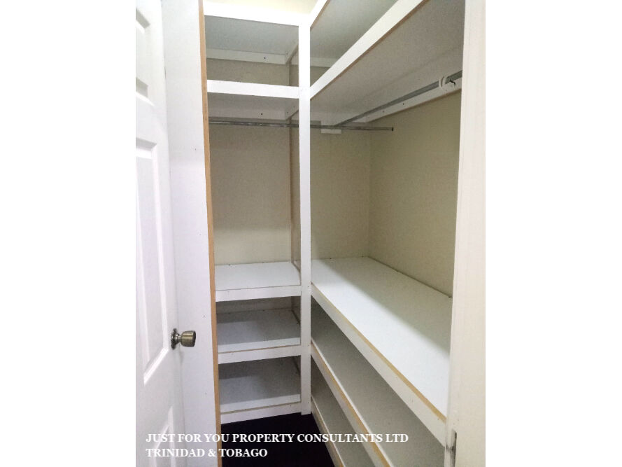 Townhouse for Sale 