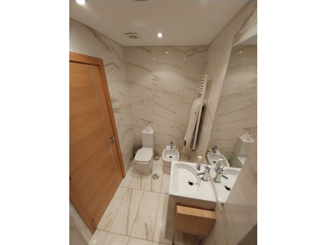 Main bathroom