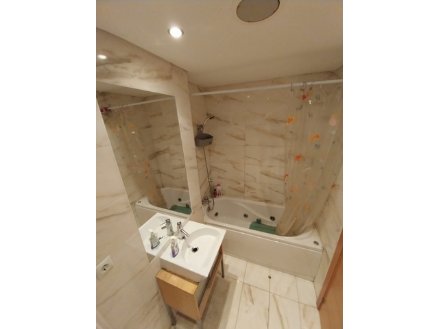 Main bathroom
