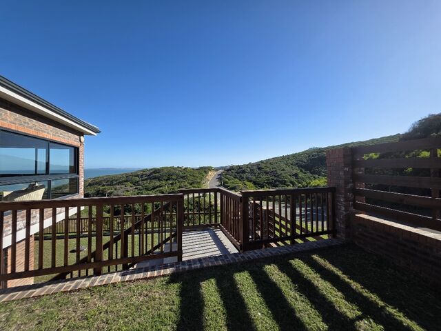 OCEAN AND GREENBELT VIEW