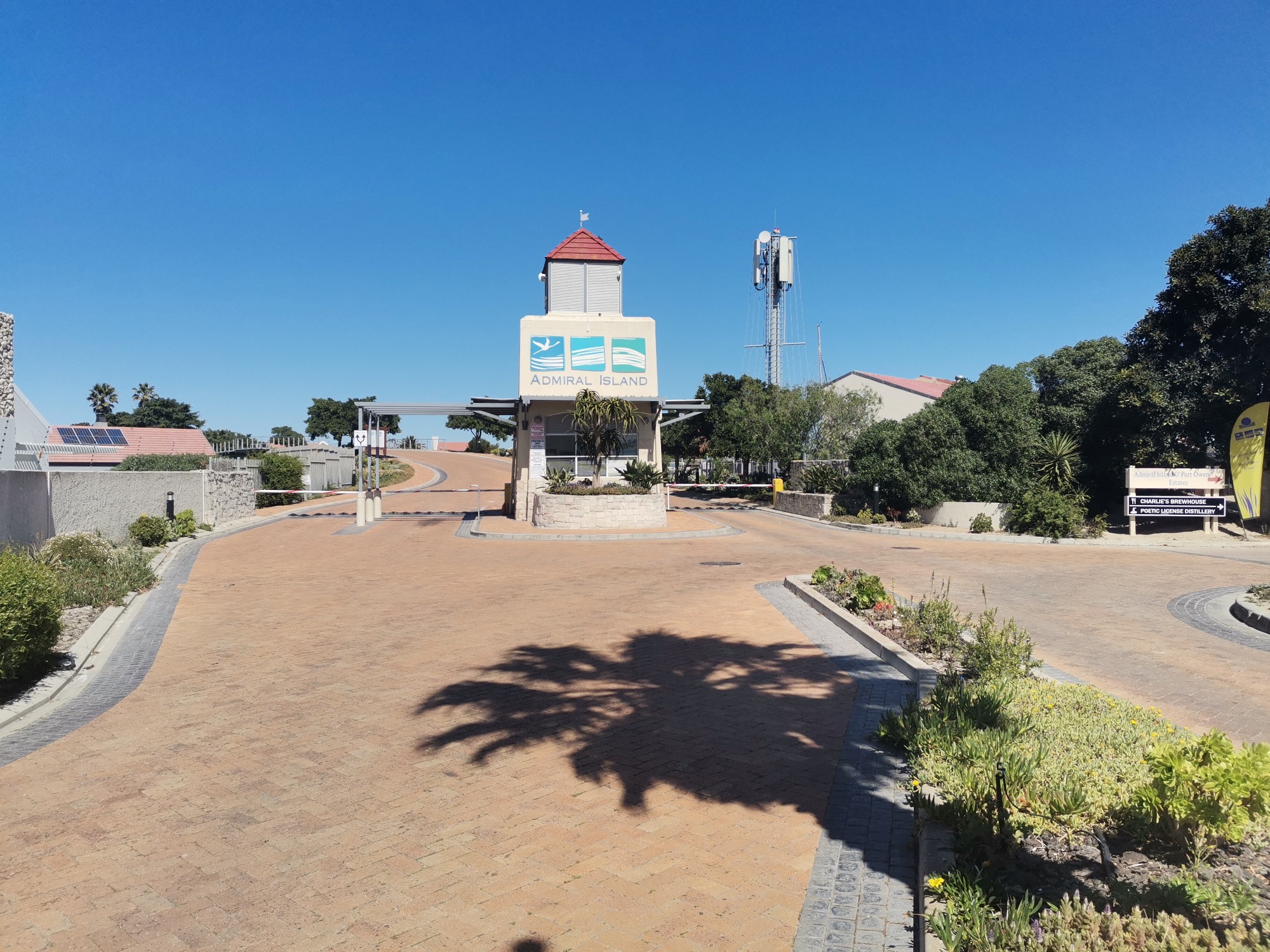 House For sale On Admiral Island, Port Owen (Plot and Plan) (South