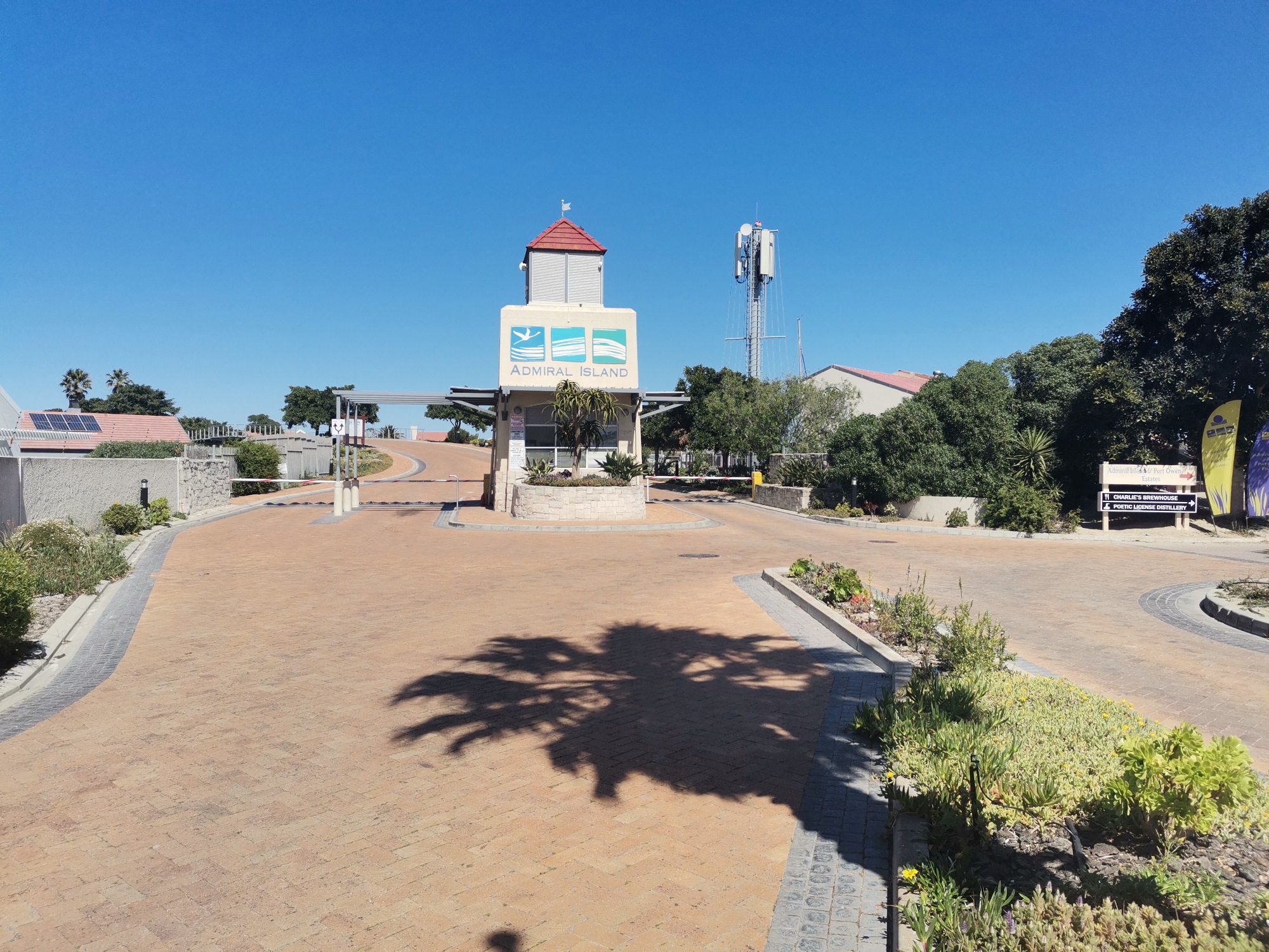 House For sale On Admiral Island, Port Owen (Plot and Plan) (South